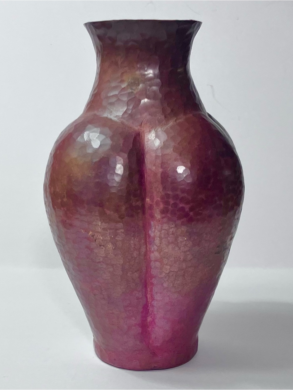 Vintage HAMMERED COPPER Lobed Vase / ARTS & CRAFTS / 7.25 Inches / GREAT PATINA